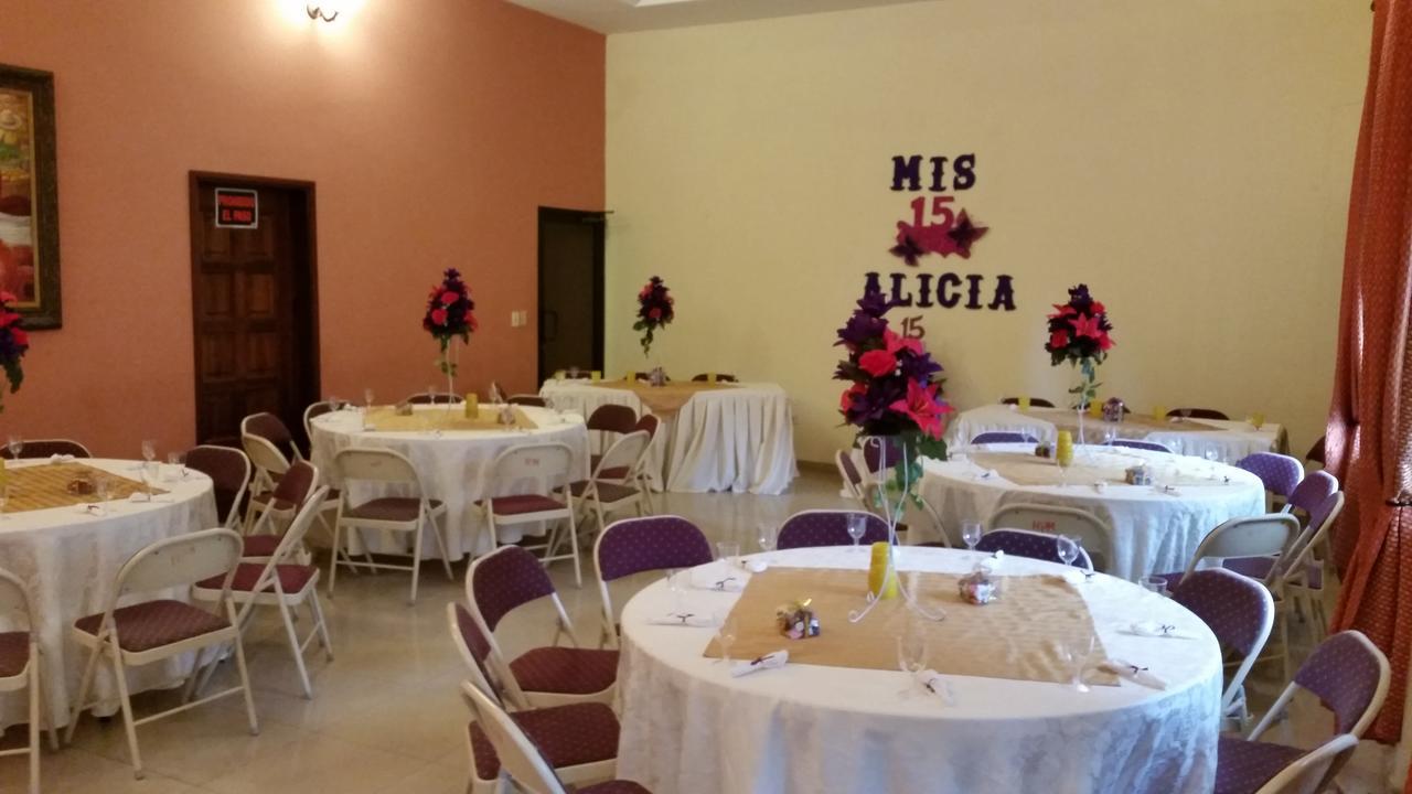 Hotel Plaza Maria Catacamas Buitenkant foto